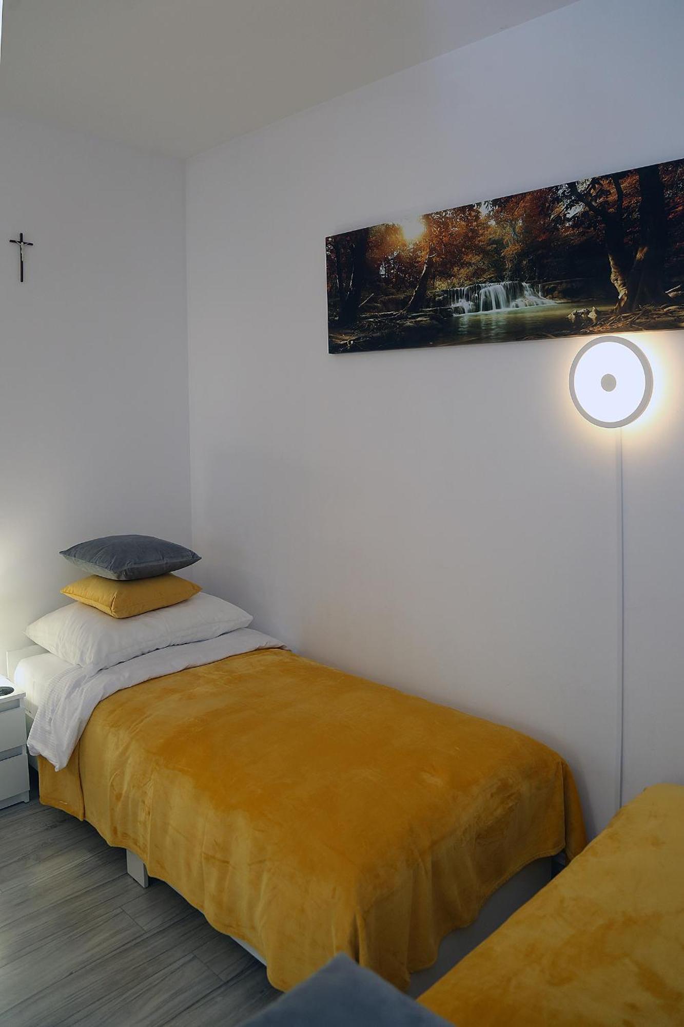 Apartamenty Uniejow "Prywatne Kapiele Termalne" 외부 사진