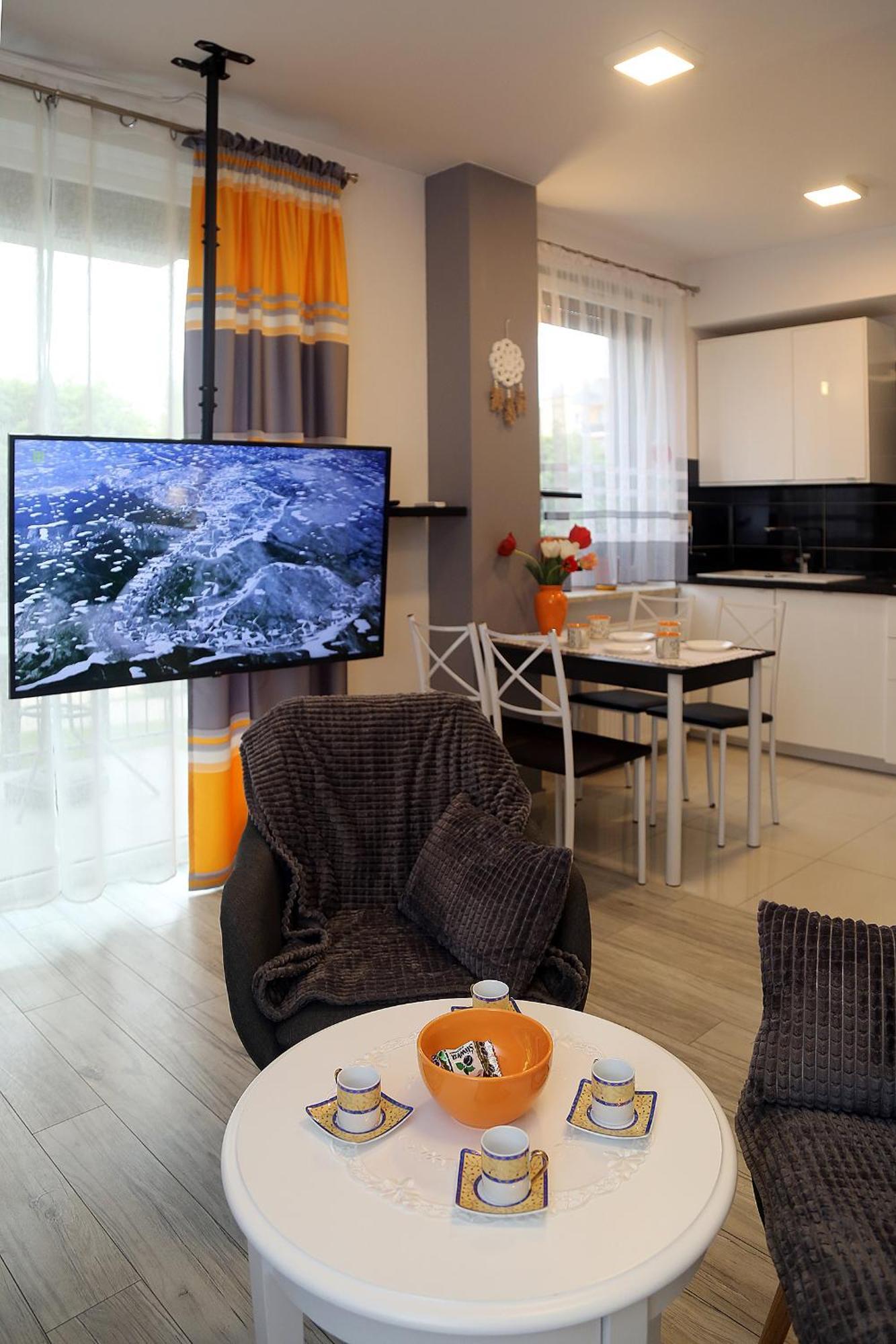 Apartamenty Uniejow "Prywatne Kapiele Termalne" 외부 사진
