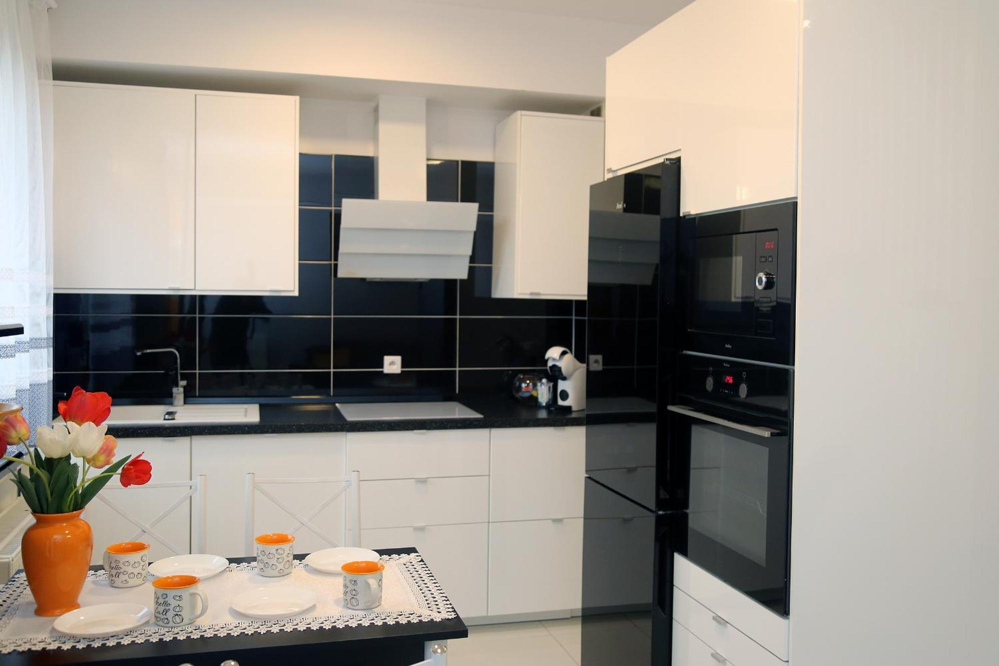 Apartamenty Uniejow "Prywatne Kapiele Termalne" 외부 사진