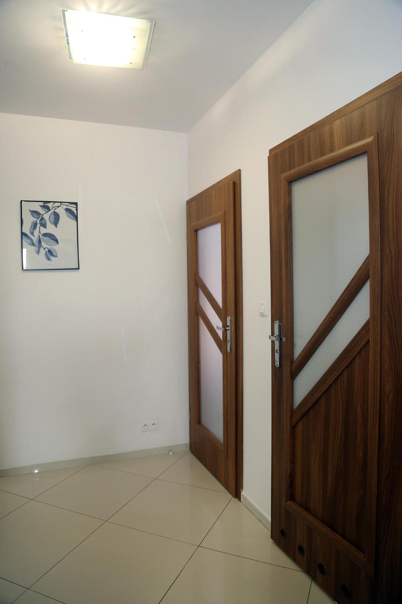 Apartamenty Uniejow "Prywatne Kapiele Termalne" 외부 사진